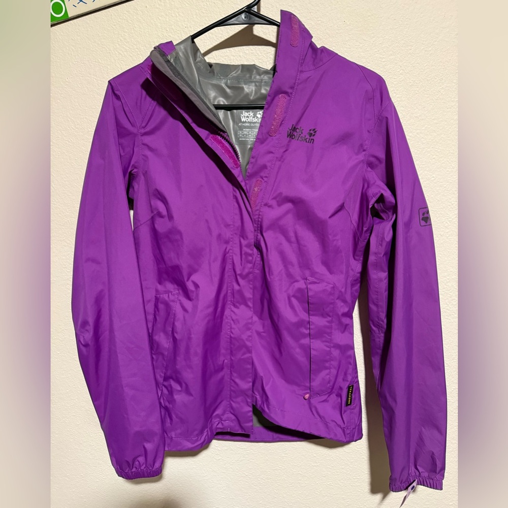 Jack Wolfskin Women’s Texapore Rain Jacket - Purple - Size XS
